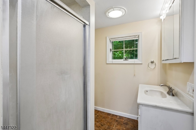 211 Wawayanda Rd Property Photo 23