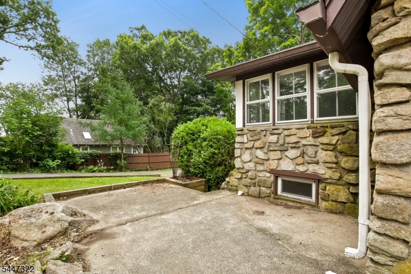 211 Wawayanda Rd Property Photo 31