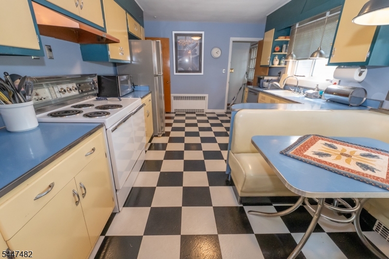 5 Pardun Ave Property Photo 12