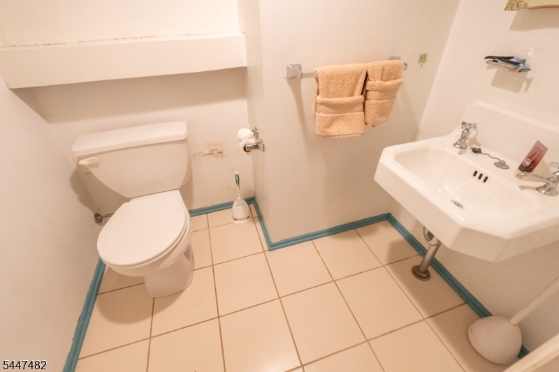 5 Pardun Ave Property Photo 33