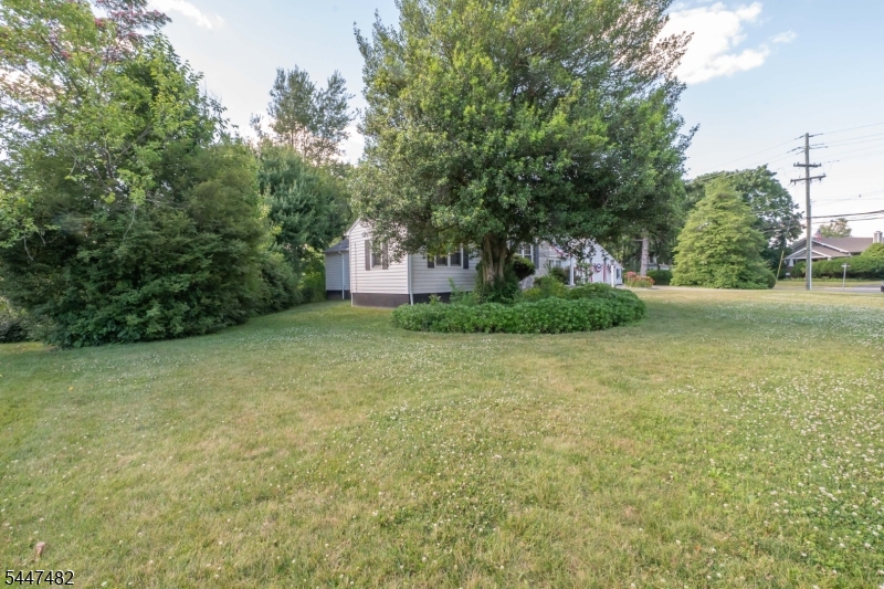 5 Pardun Ave Property Photo 36
