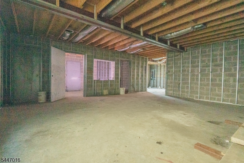 840 Clinton Ave Property Photo 28