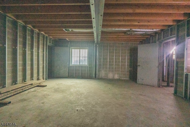 840 Clinton Ave Property Photo 30
