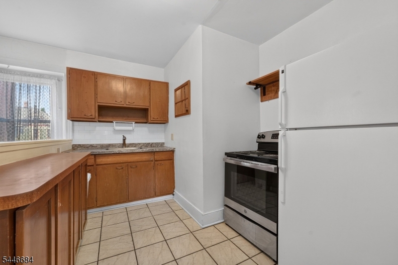 41 Bridge St Property Photo 16