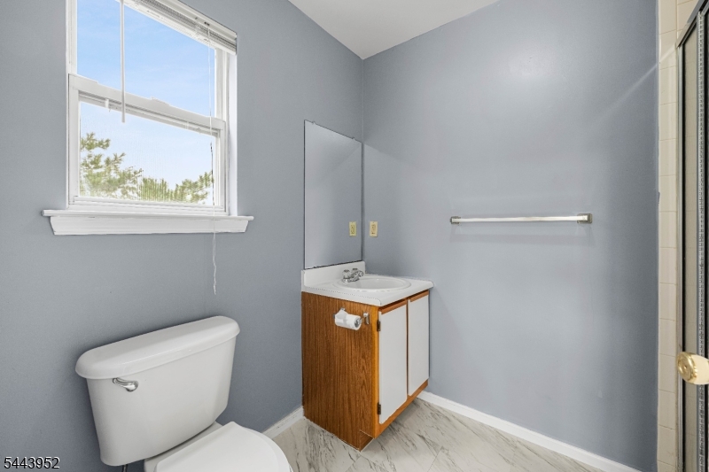 351 Ventnor Ct Property Photo 16