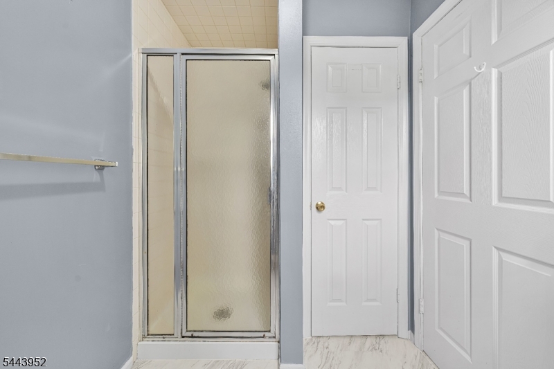 351 Ventnor Ct Property Photo 17