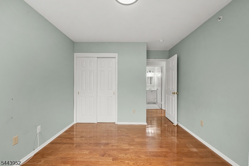 351 Ventnor Ct Property Photo 19