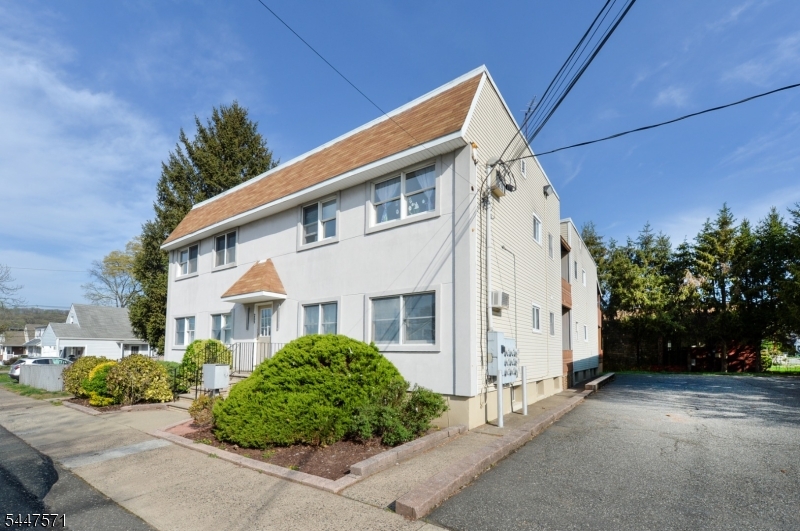 255 Rea Ave 8 Property Photo 12