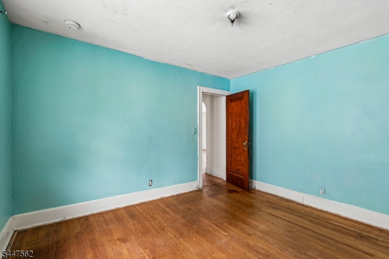 69 Buschmann Ave Property Photo 14