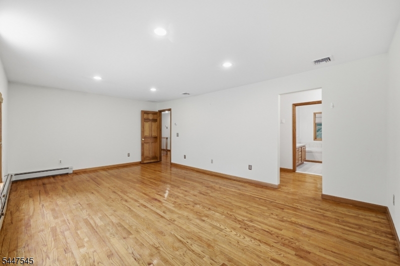 860 Glen Rd Property Photo 31