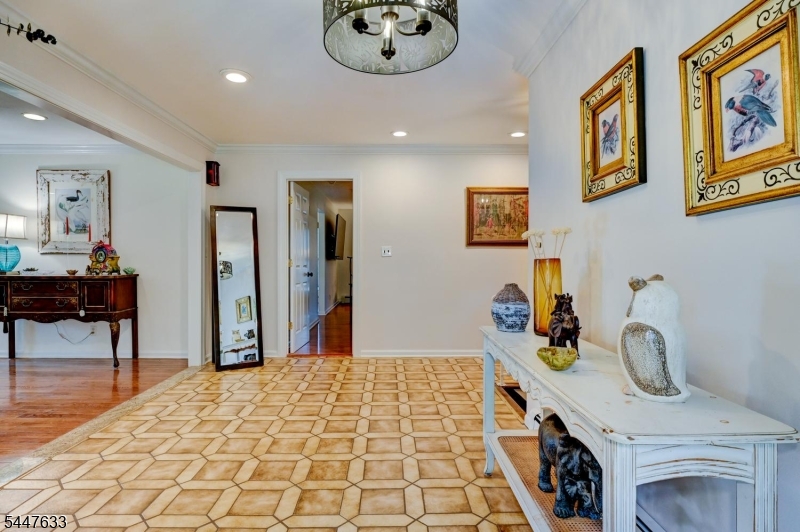 29 1st St Property Photo 4