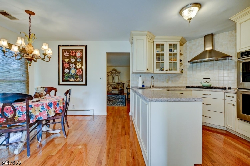29 1st St Property Photo 18