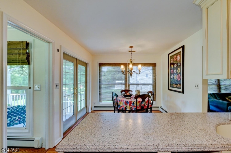 29 1st St Property Photo 19