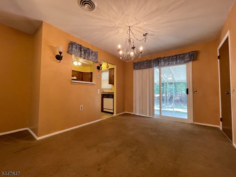 38 Constitution Blvd Property Photo 4