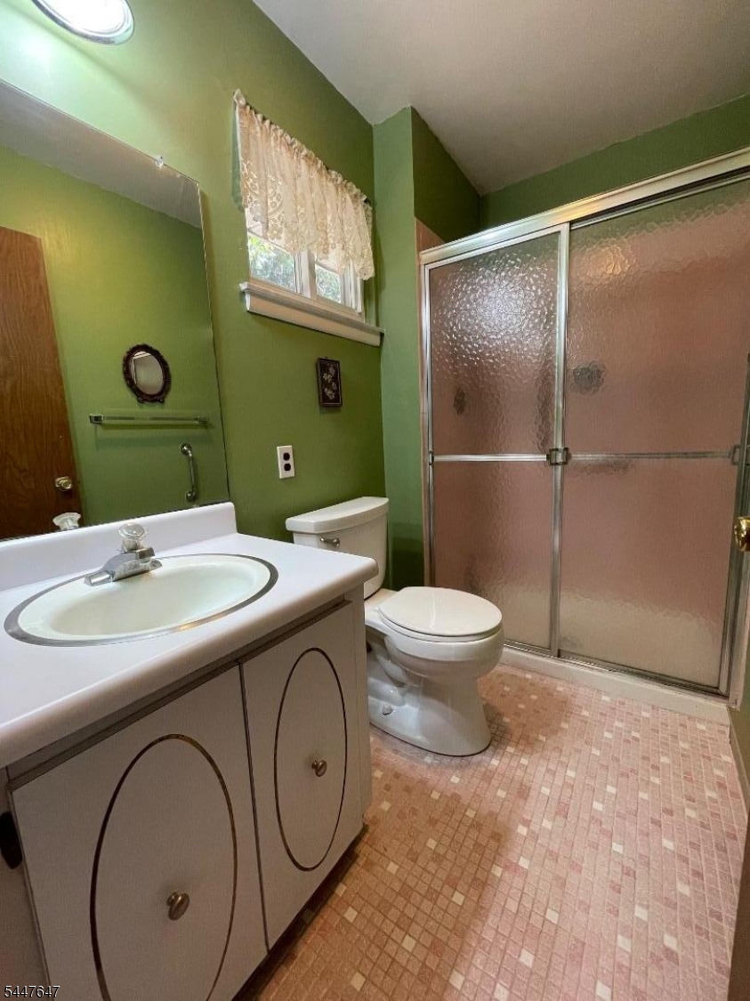 38 Constitution Blvd Property Photo 17