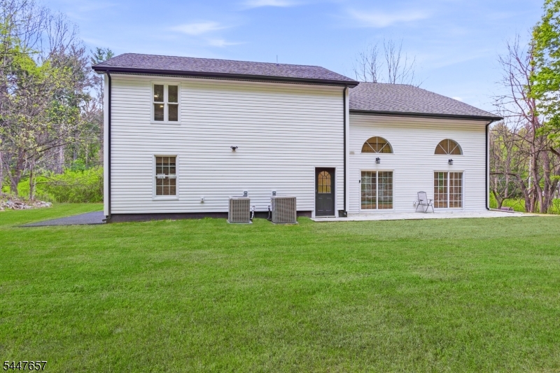 197 Us Highway 206 Property Photo 4