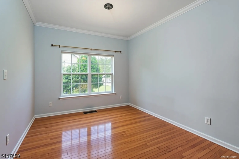 2 Pickering Cir Property Photo 11