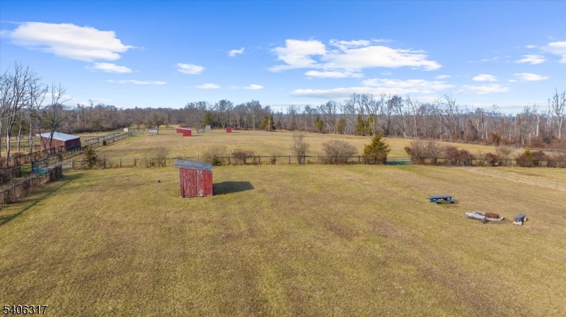 152 Warsaw Rd Property Photo 6