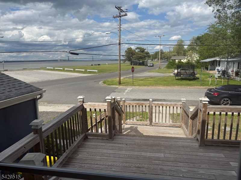 161 Harvard Rd Property Photo 1