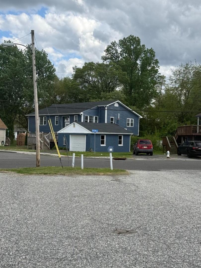 161 Harvard Rd Property Photo 27