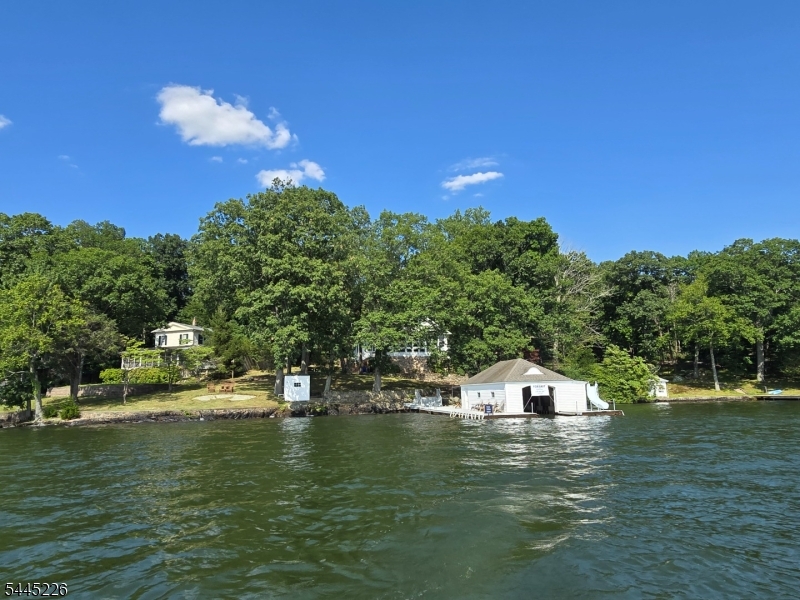 54 Halsey Is Property Photo 1