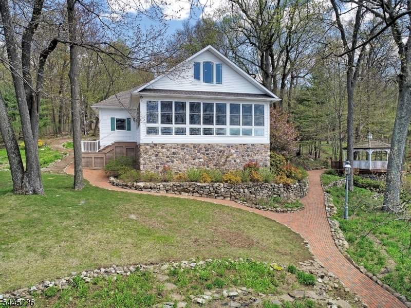 54 Halsey Is Property Photo 6