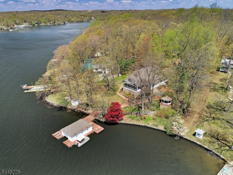 54 Halsey Is Property Photo 8
