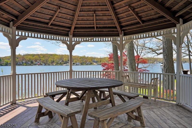 54 Halsey Is Property Photo 11