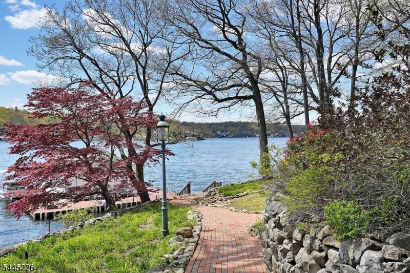 54 Halsey Is Property Photo 13