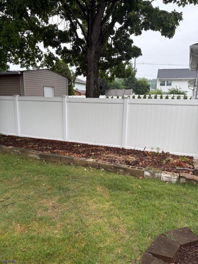 30 Harding Ave Property Photo 8
