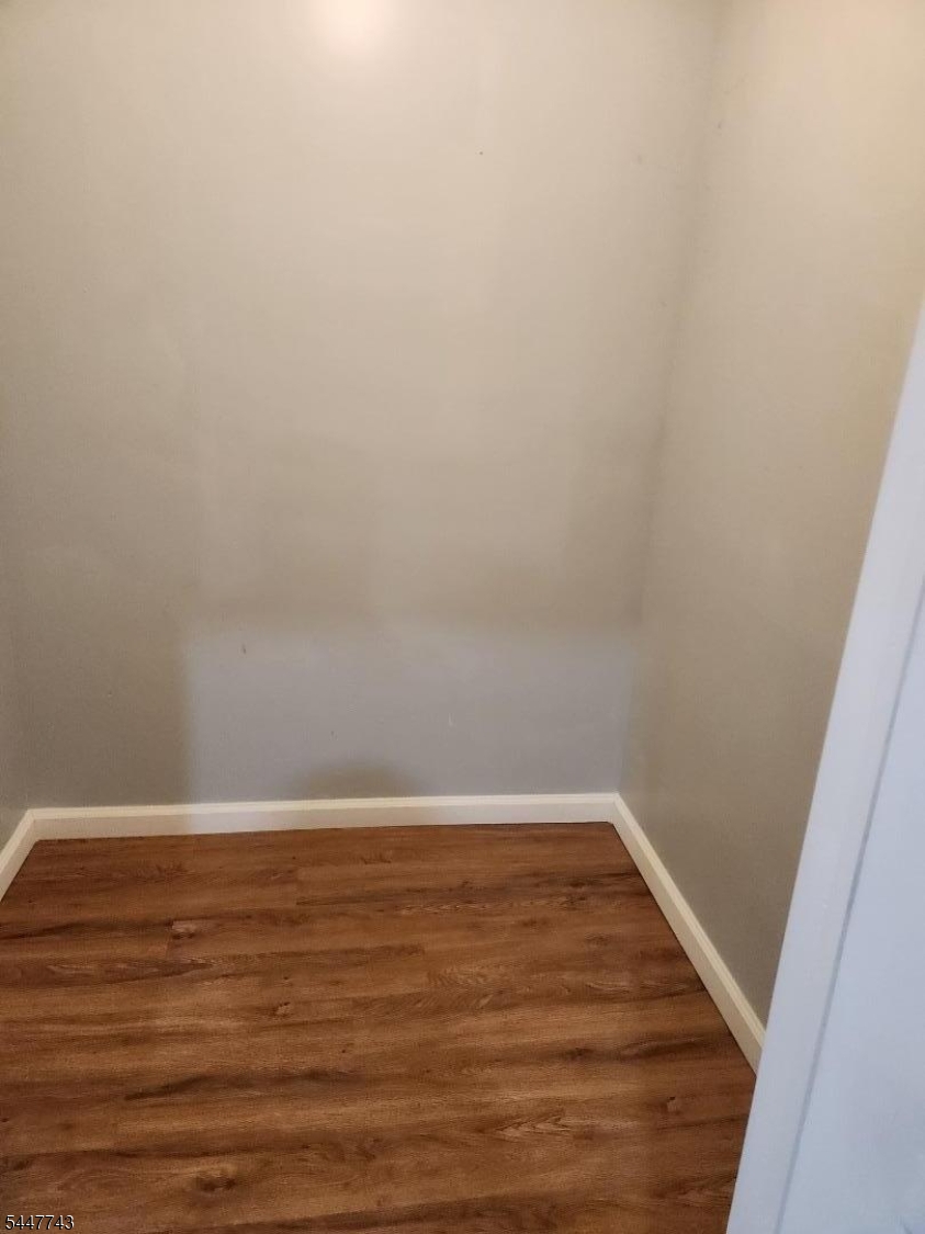 275 Garside St Property Photo 8