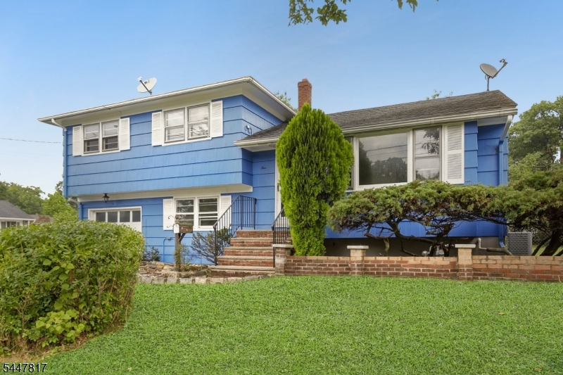 5 Mary St Property Photo 1