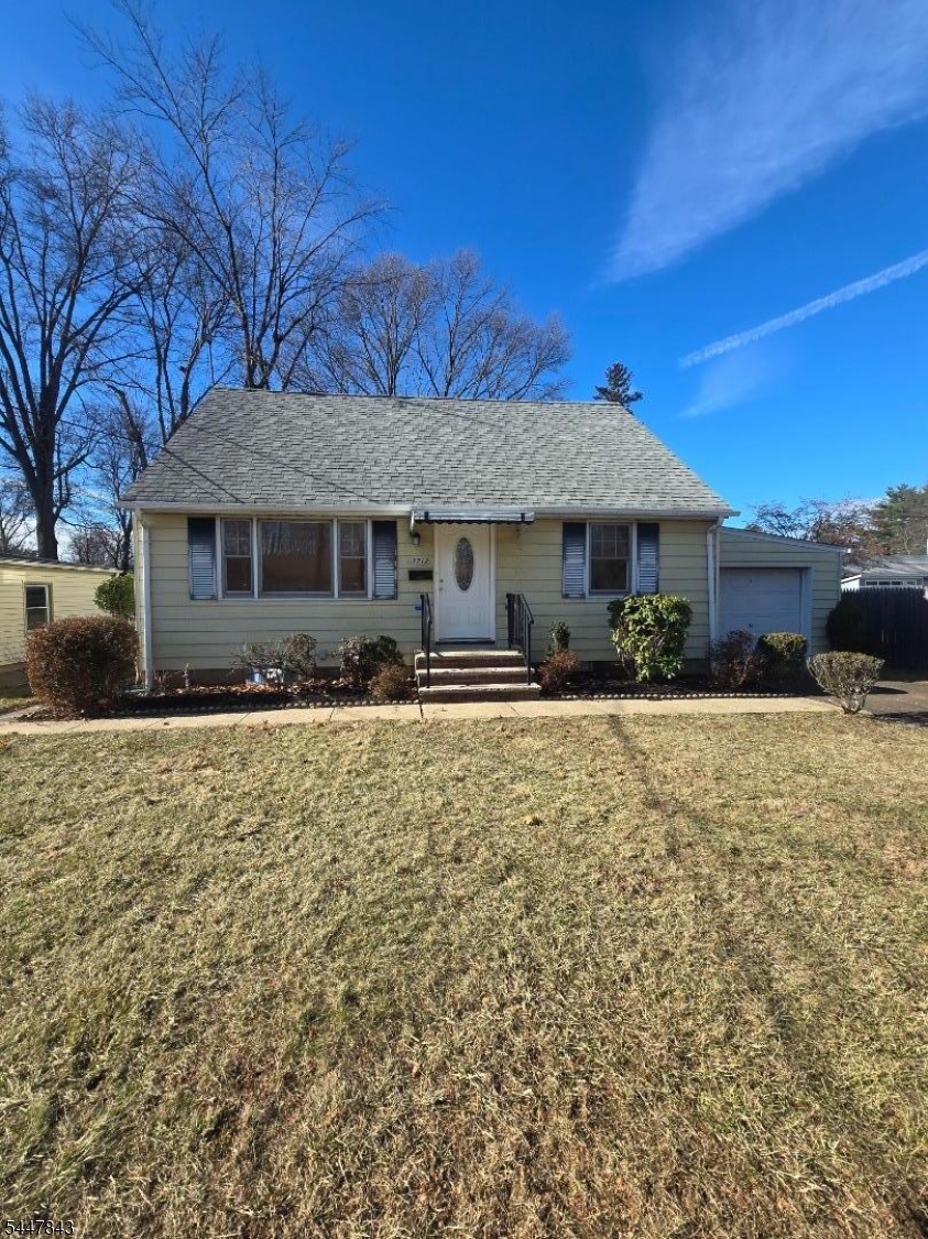 1712 Kenyon Ave Property Photo 1