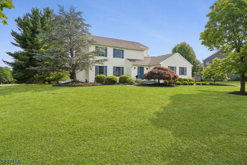 1 Witzling Ct Property Photo 2