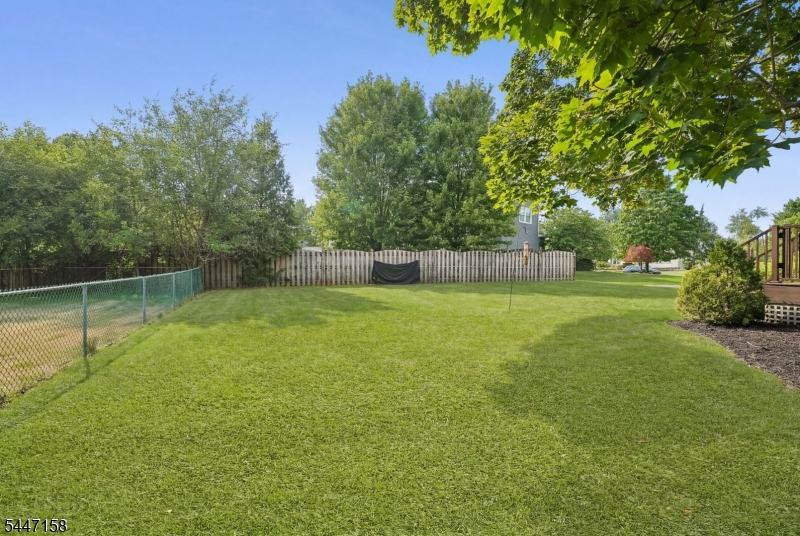 1 Witzling Ct Property Photo 3