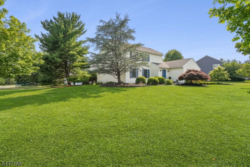 1 Witzling Ct Property Photo 34