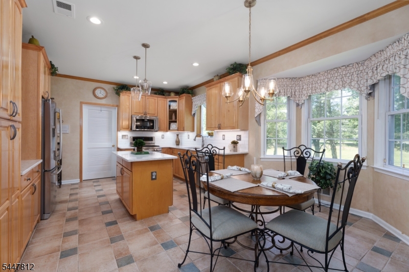 4 Muirhead Ct Property Photo 8
