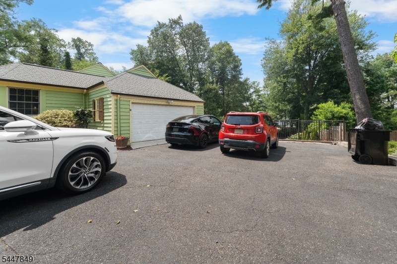 950 Belvidere Property Photo 44