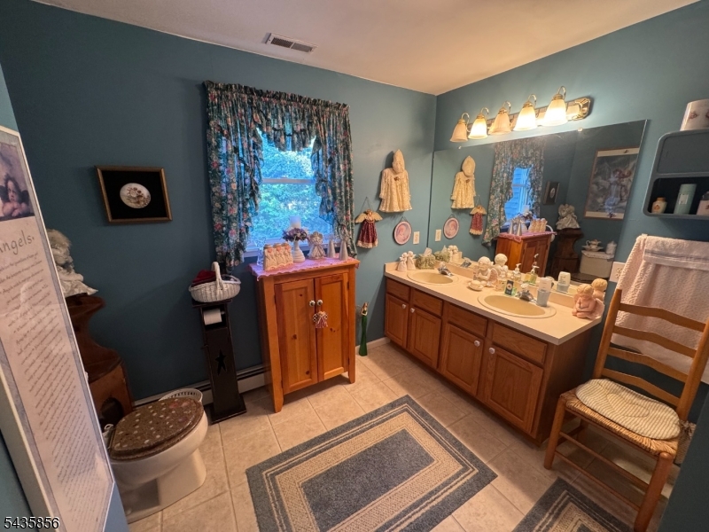 7 W Woodland Ave Property Photo 18