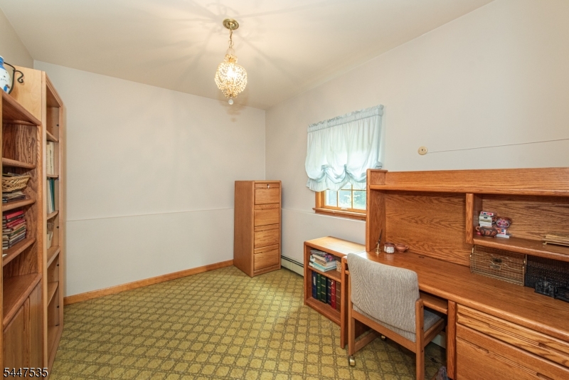 21 Bates Dr Property Photo 17
