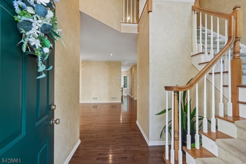 1070 Smith Manor Blvd Property Photo 4