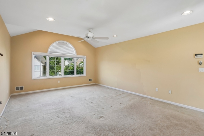 1070 Smith Manor Blvd Property Photo 18