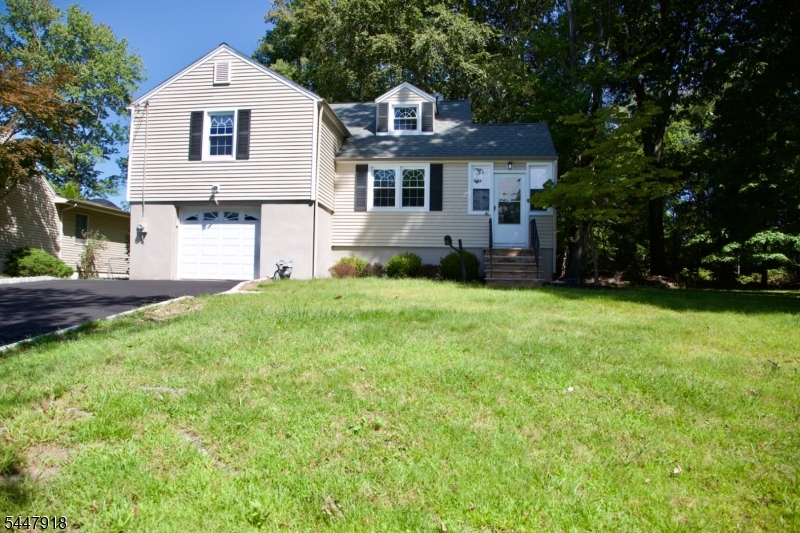41 Beechwood Rd Property Photo 1