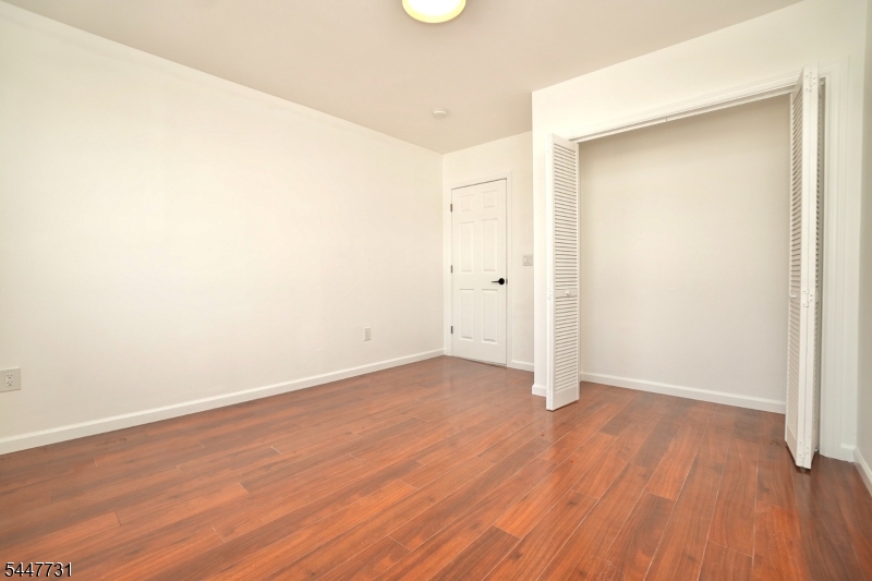 210 Sanford Ave Unit 2 2 Property Photo 10