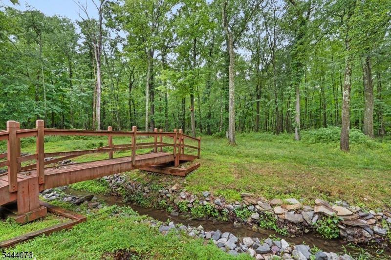 182 Lake Rd Property Photo 24