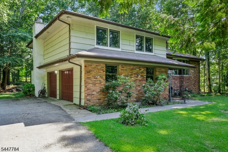 69 Van Orden Rd Property Photo 1