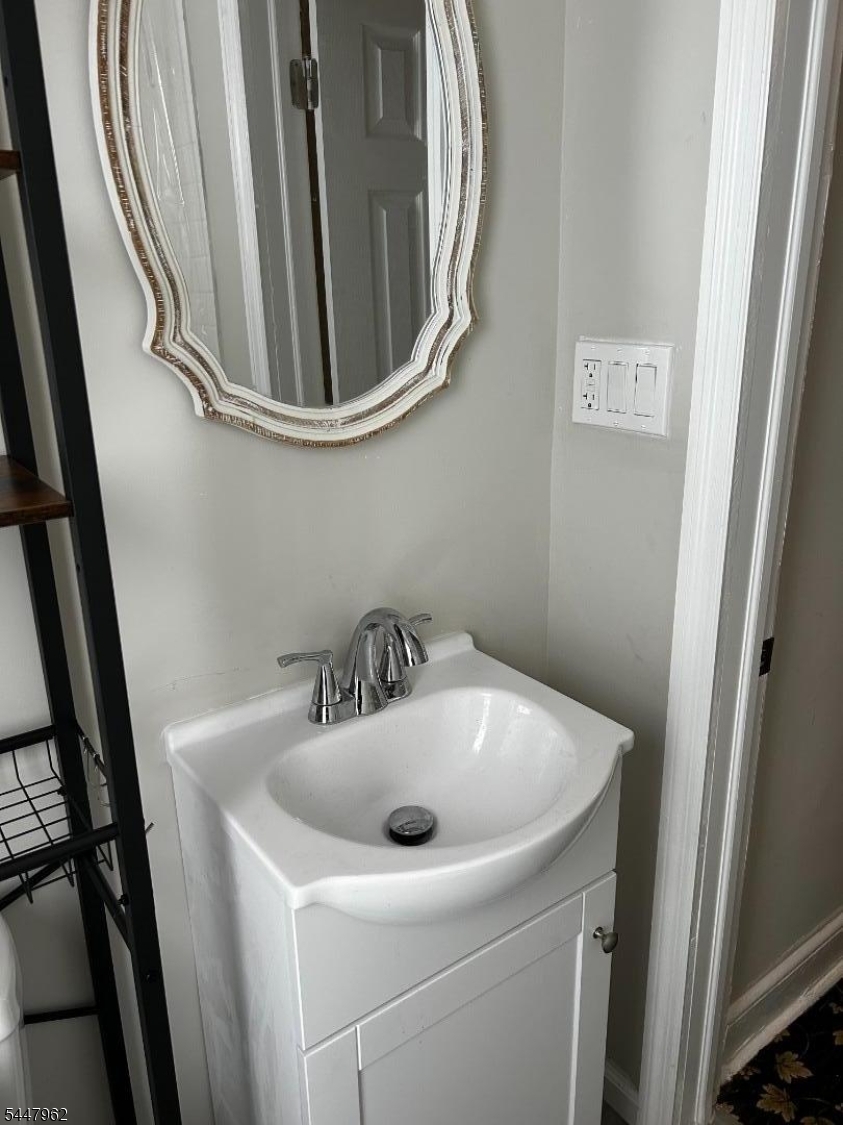 148 Stockton St Property Photo 8