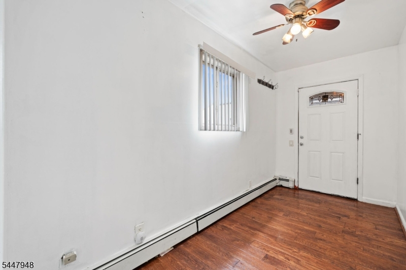 1522 Bower St Property Photo 12