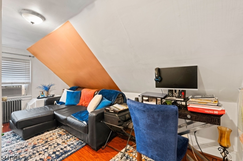 1522 Bower St Property Photo 14