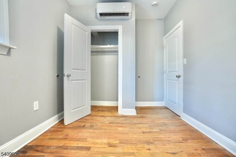 351 Mulberry St Property Photo 11